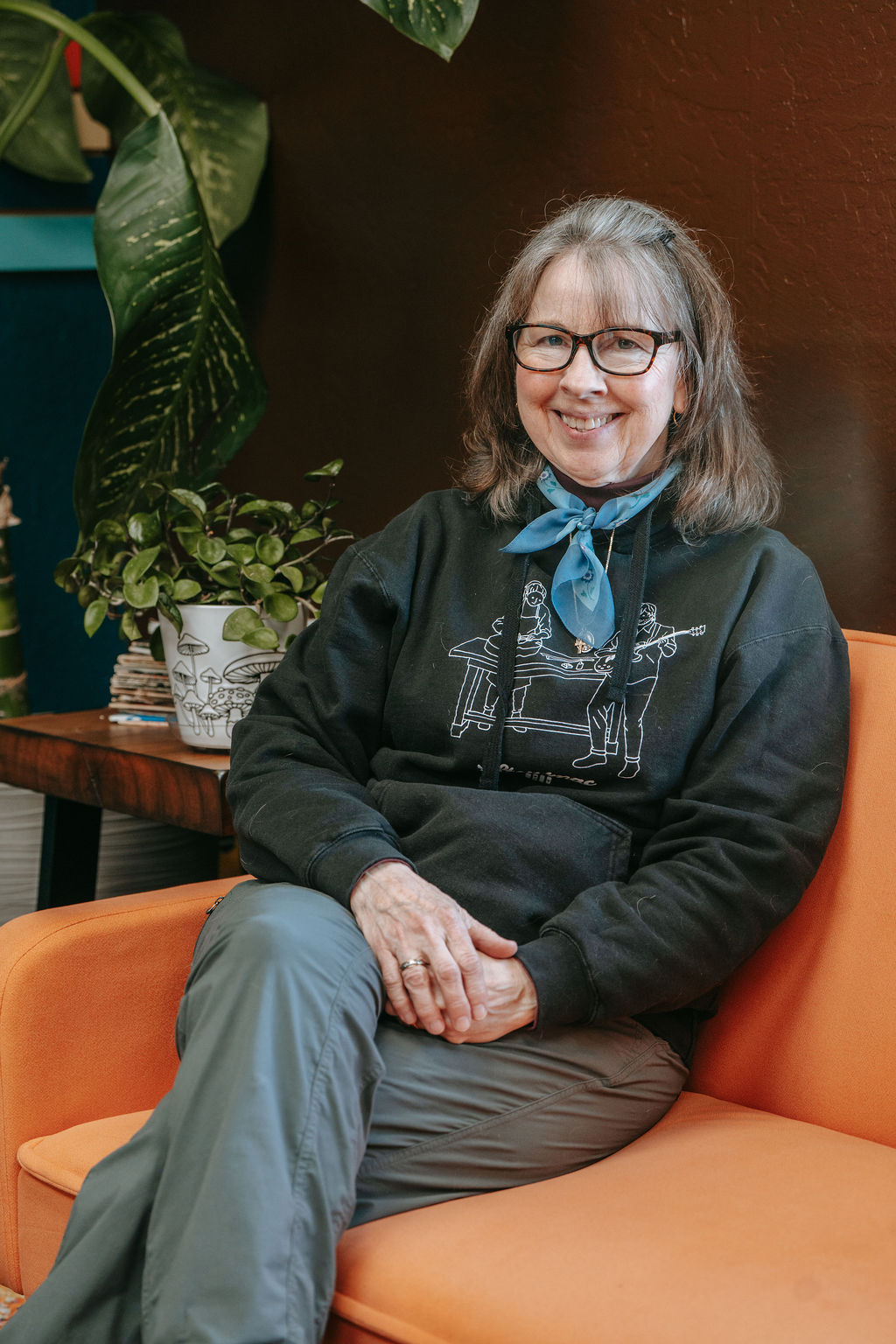 Linda Caswell — photo 1